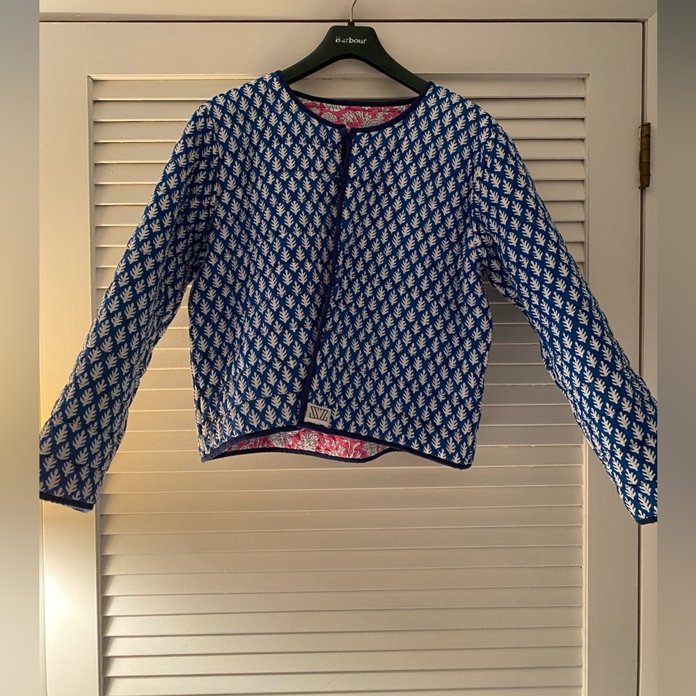 SZ Blockprints Pink/White Reversible to Blue/White Quilted Jacket, Size M